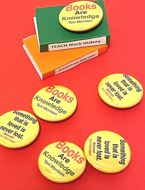 Toni Morrison American Writer Set of 2 Pinback Buttons Educational Booklovers Inspirational Buttons
