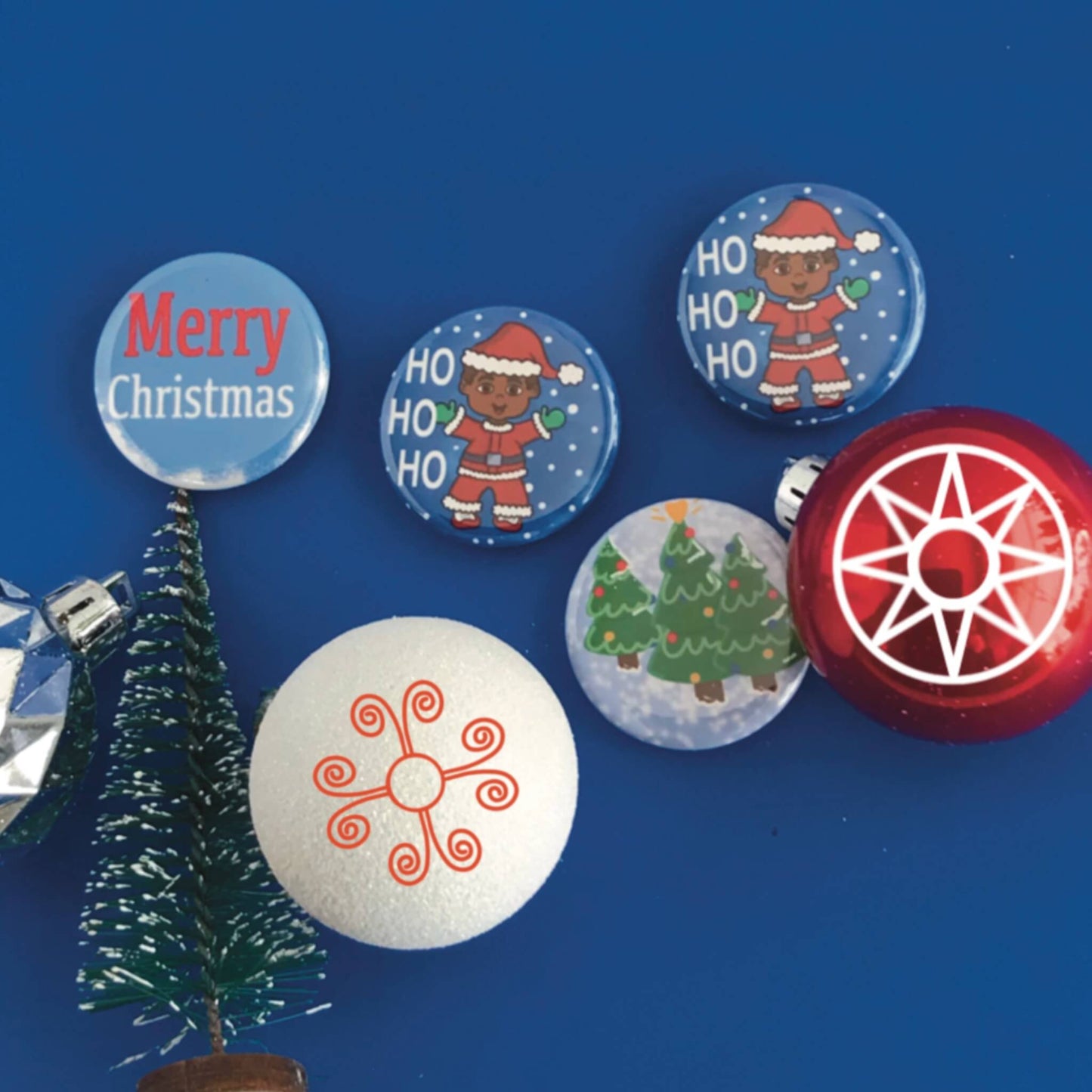 Christmas Holiday Magnet Set of 4 Craft Embellishment Set Seasonal Festive Magnets Stocking Stuffer